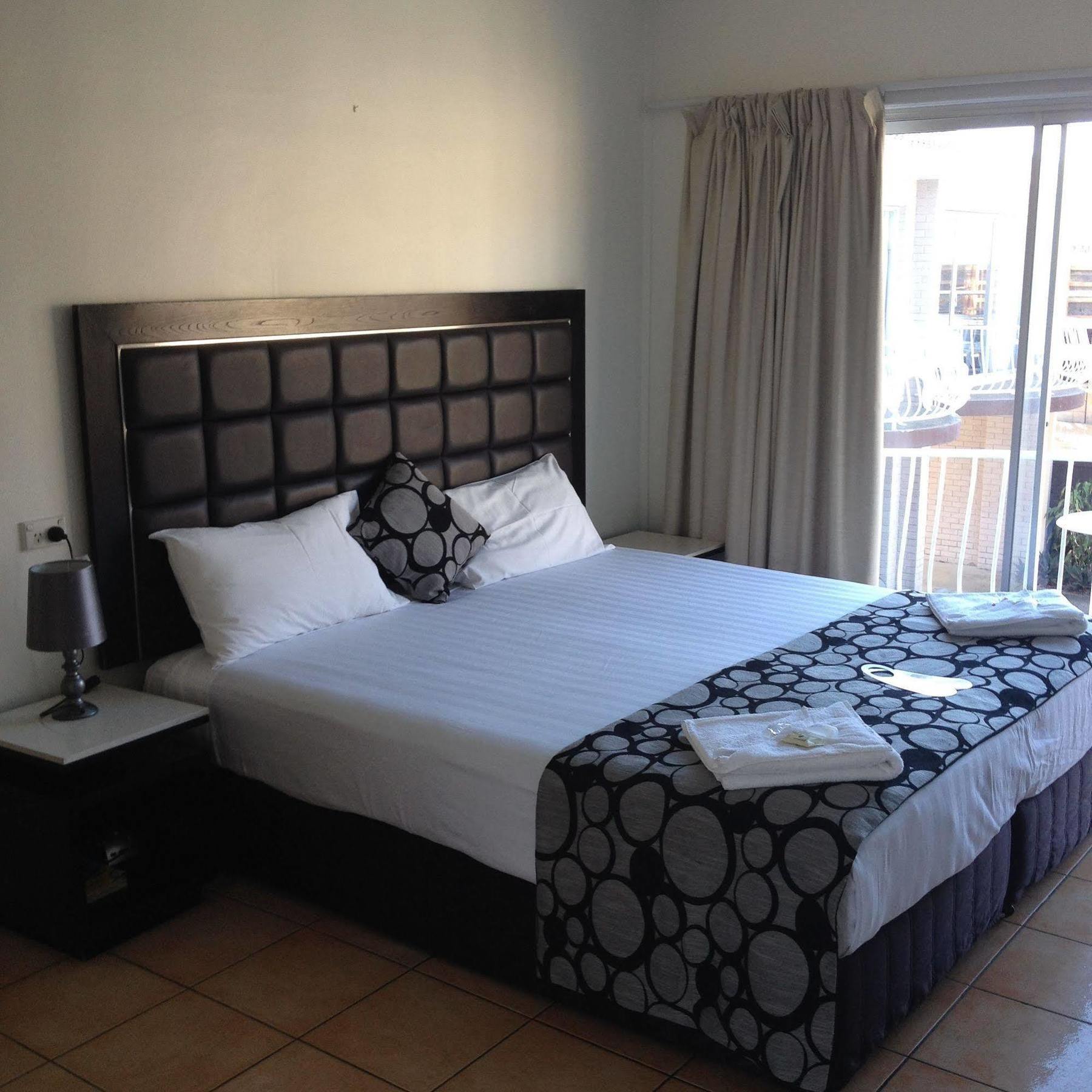 Tweed Central Motel Туид Хедс Екстериор снимка